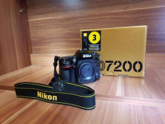 Kit Nikon D7200 + Obiectiv, CARD SDXC 64 GB, reader, garantie 3 ani foto