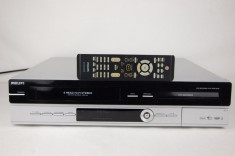 DVD RECORDER / VIDEO RECORDER PHILIPS COMBO foto