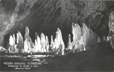 CP Z684 -PESTERA GHETARUL SCARISOARA -STALAGMITE DE GHIATA - RPR -NECIRCULATA foto