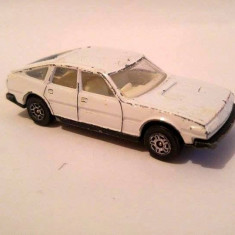 Macheta masinuta metal Corgi Rover 3500, Made in GR. Britain, 7.5cm