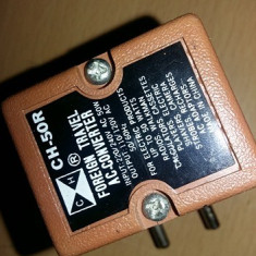 Transformator de la 220 volti la 110 volti (230V la 115V)Convertor original