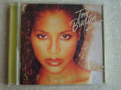 TONY BRAXTON - Secrets - C D Original Germany foto