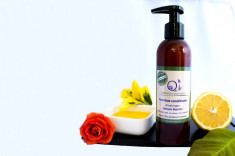 QI Cosmetics &amp;amp;#8211; Balsam natural hidratant foto