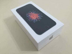 Telefon mobil Apple iPhone SE, 32GB, 4G, Space Gray -SIGILAT-NeverLocked + CADOU foto
