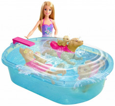 Papusa barbie cu piscina si catel intotator foto