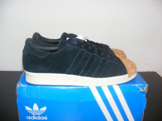 Adidasi Adidas Superstar 80S Cork Trainers nr. 42 foto