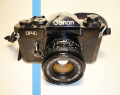 Canon F-1 + Canon FD 50mm 1.8 foto