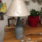 Lampa handmade din beton si cu abajur textil