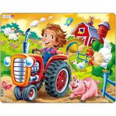 Puzzle Copil La Ferma Pe Tractor, 15 Piese Larsen foto