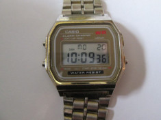 Ceas digital vintage Casio model 593 A159W din anii 80/stare buna de functionare foto