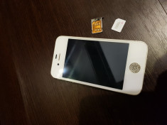 Iphone 4, alb,decodat cu GEVEY, impecabil, 16 GB foto