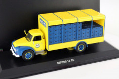 Macheta camion Bedford TJ 6S - 1965 scara 1:43 foto