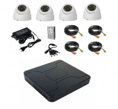 Kit supraveghere complet 4 camere interior FULL HD IR 20 m si XVR 5 in 1 1080P cu vizionare live telefon mobil+hard 1Tb foto