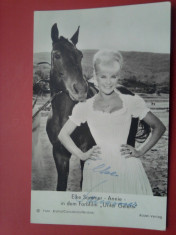 Autograf actor Elke Sommer foto