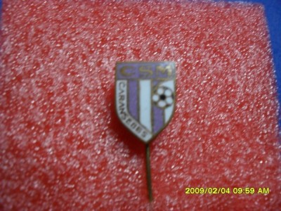 Insigna CSM Caransebes foto