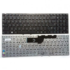 Tastatura originala si touchpad laptop Samsung np300 np300e5x foto