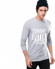 Bluza barbati gri cu text alb - Straight Outta Pitesti foto