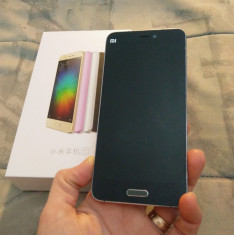 Xiaomi Mi 5 32GB 3GB dual sim negru in stare buna la cutie foto