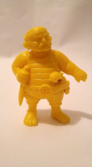 Figurina pirat plastic galben, 6cm foto