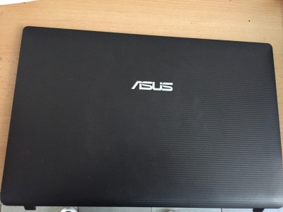 Capac display Asus K53z (A141) foto