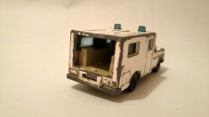 Ambulanta, Macheta / jucarie masinuta metal, Matchbox Superfast, no 41, 1977 UK foto