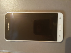 V&amp;amp;acirc;nd 2 telefoane Samsung Galaxy J3 2016 si Samsung Core Prime foto