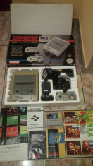 vand consola SUPER NINTENDO , SNES ,set cutie,2 manete ,joc super mario,colectie foto