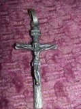 Crucifix pentru gat model antic argintat,superb, 5,9 cm inalt,crucifix vintage