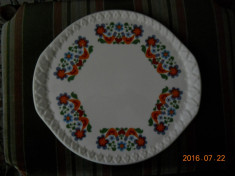 Tava tort,ceramica,bordura decor in relief,interior decor stilizat,diam.29cm foto