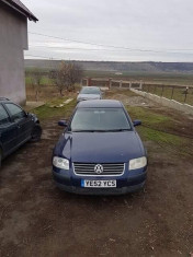 Dezmembrez Passat 1.9 tdi 2002 B5 foto