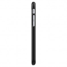 Husa policarbonat Spigen Thin Fit Apple iPhone 7 042CS20427 foto