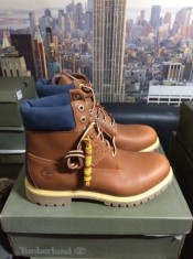 Ghete Timberland 6 inch Premiun Boot Saddletan A194D nr. 44 foto