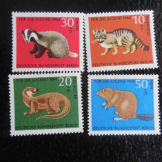 Serie timbre fauna animale nestampilate Berlin Vest West timbre postale