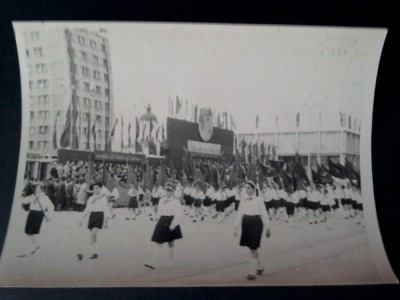Defilare pionieri, Iasi, Republica Populara Romana foto
