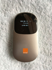 Mobile Wi-Fi Modem Router 3G Huawei E586 ( decodat ) 21.6Mbps foto