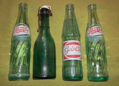 sticle suc perioada interbelica si comunista Gold Cola, Pepsi foto