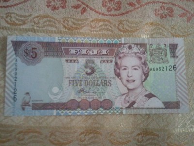 Fiji 5 dollars 2002 UNC foto