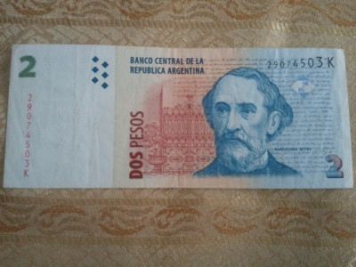 Argentina 2 pesos 2010, circulată foto