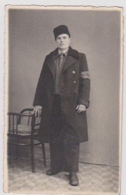 CARTE POSTALA-PORTRET DE FUNCŢIONAR foto