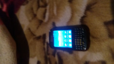 Samsung Galaxy Chat B5330 foto