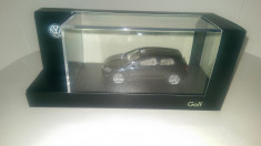 Se vinde macheta VW Golf 7 2012 negrumetallic HERPA foto