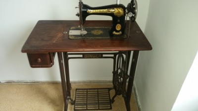 masina de cusut Singer vintage foto