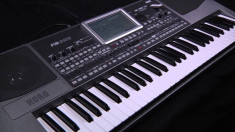 Korg Pa900 foto