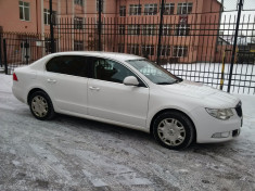 autoturism skoda superb foto