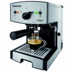 Espressor Trento Taurus, 15 bari, 1350 W, Inox foto