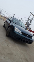 Ford Mondeo foto