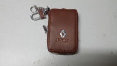 husa cartela renault foto