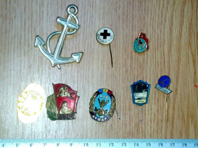 LOT 8 INSIGNE VECHI / INSIGNA - DONATOR , AVSAP RPR, TAROM .... foto