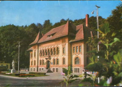 Ilustrata cu marca fixa circulata 1977 Brasov- Biblioteca municipala - 2/scanuri foto