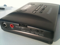 Panasonic Walkman casetofon Recorder Reportofon metal functional casti + remote foto